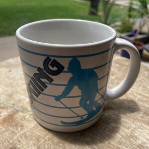 Vintage SKIING 1984 coffee tea mug  downhill
